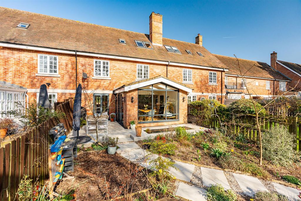 Property photo 1 of 32 External-7.Jpg