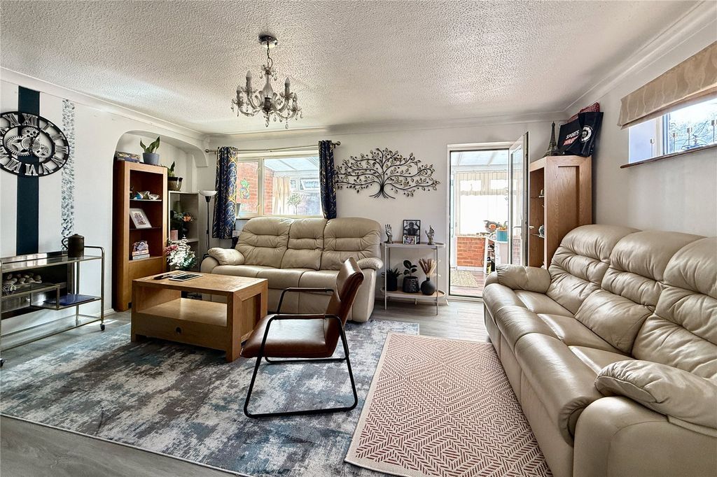 Property photo 2 of 28 Robinson Jackson