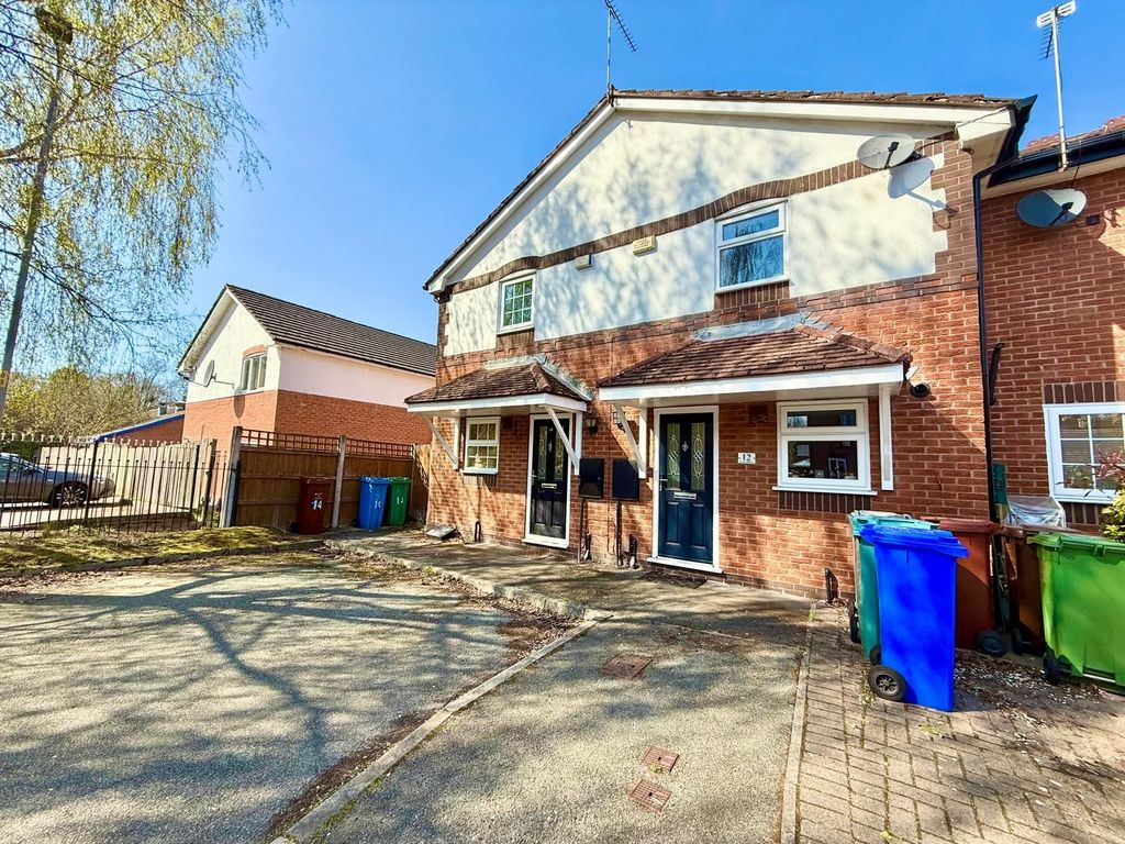 Property photo 1 of 12