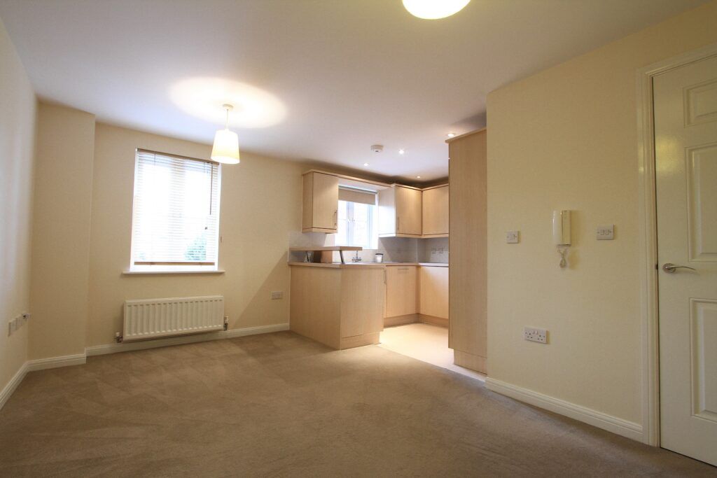 Property photo 3 of 7
