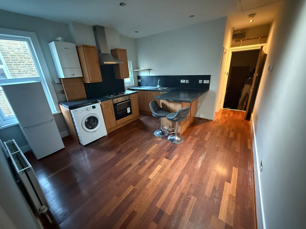 Property photo 1 of 3