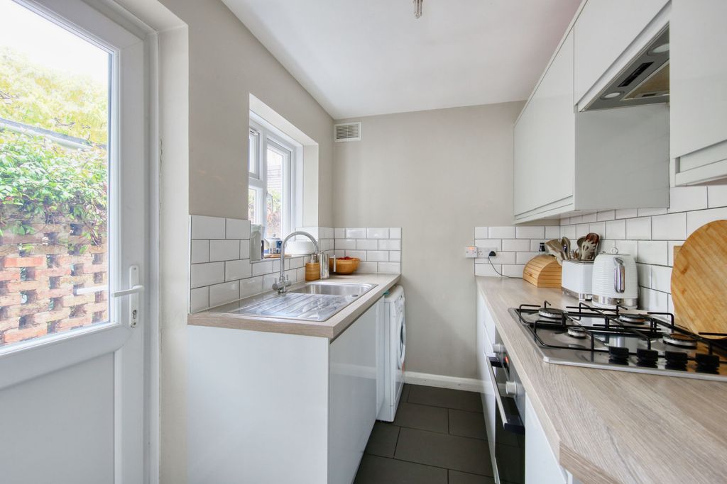 Property photo 3 of 9 Picture No. 04