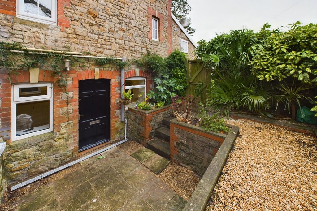 Property photo 1 of 12 Front