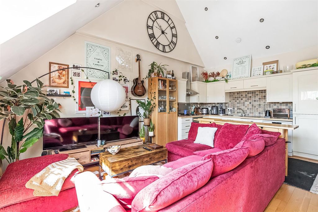 Property photo 1 of 15 Reception Room/Kitchen