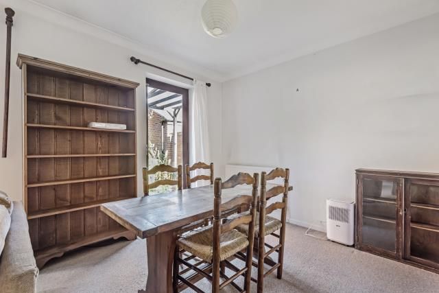 Property photo 3 of 6 Dining Area