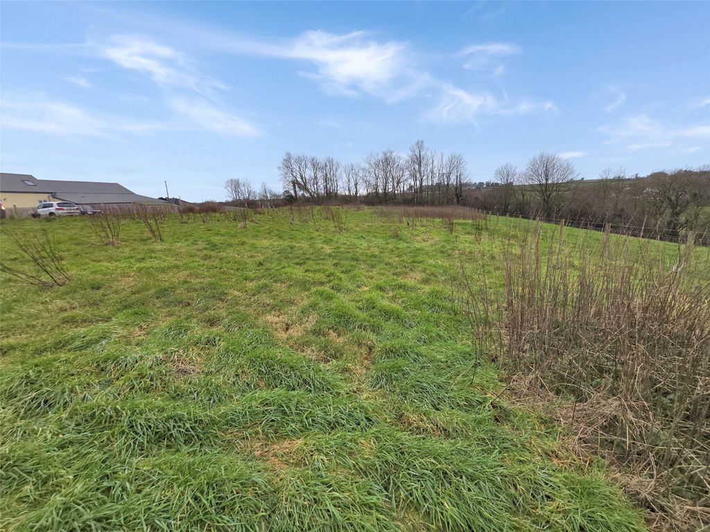 Property photo 2 of 4 Picture No. 04