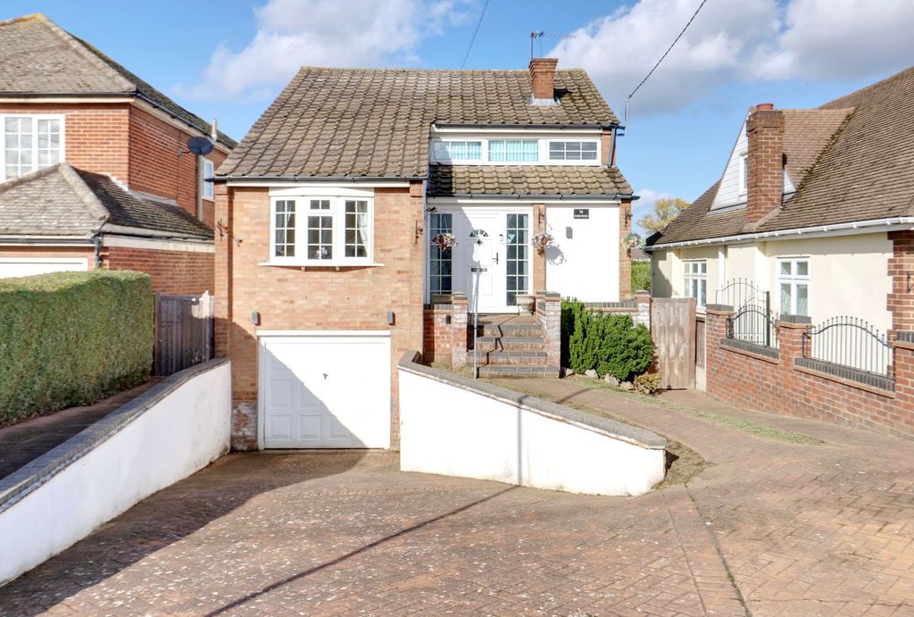 Property photo 1 of 24
