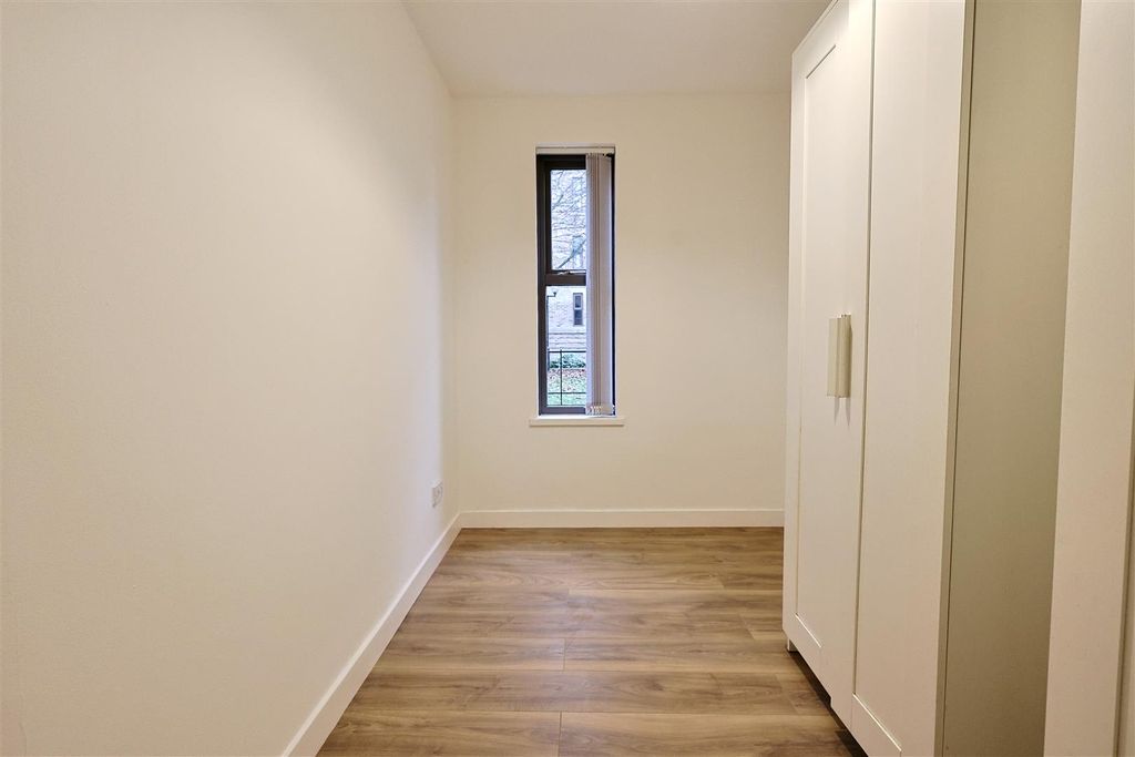 Property photo 3 of 8 9Caf0F97-2480-48C2-A6F5-009F0F0A5247_1_201_A.Jpeg