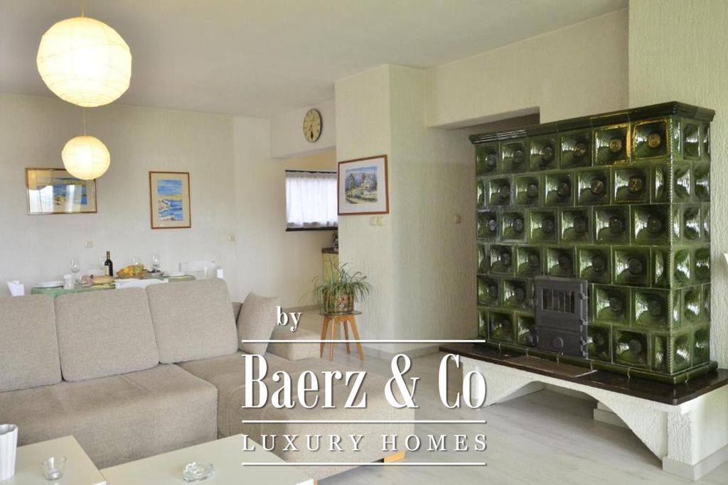 Property photo 3 of 27