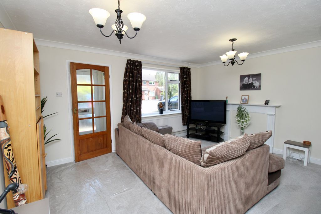 Property photo 3 of 10 Img_1581