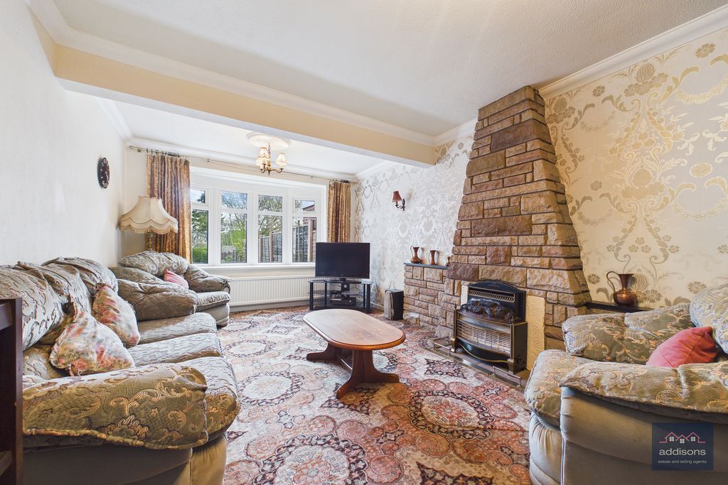 Property photo 2 of 23 Photo 9