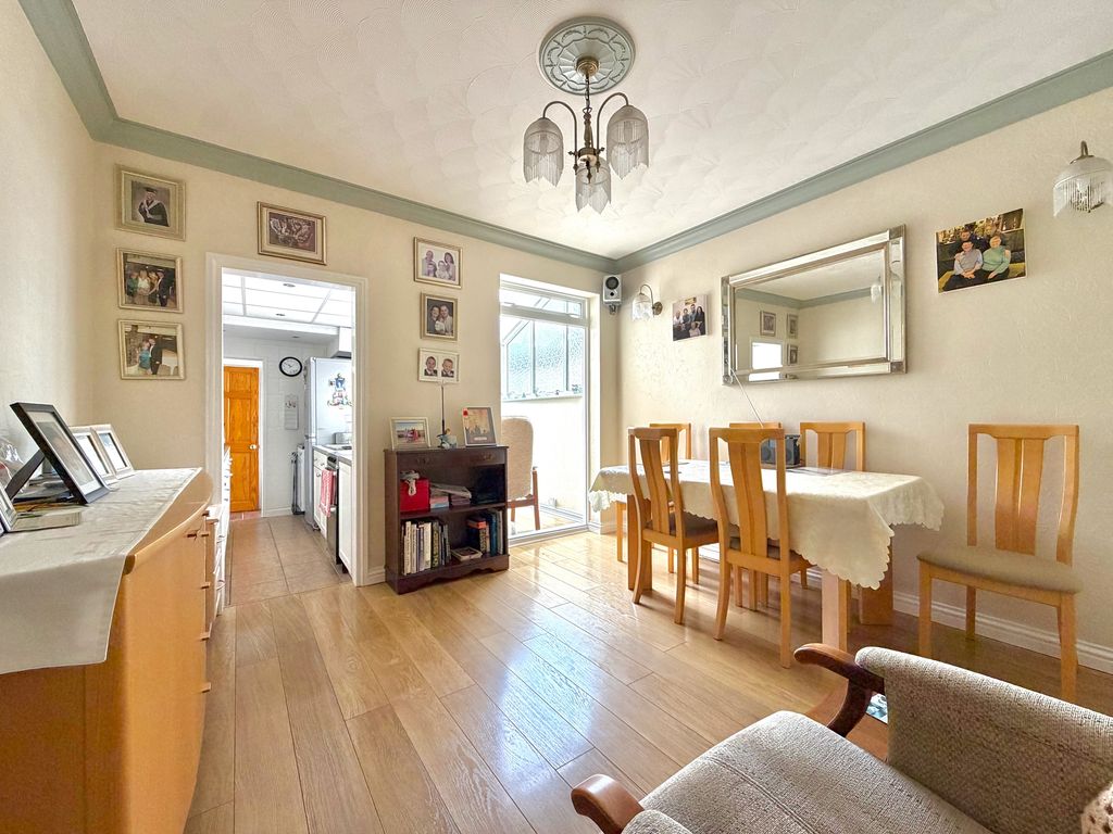 Property photo 3 of 13 Dining Room