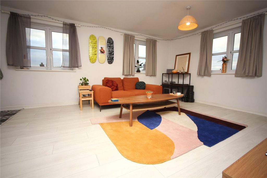 Property photo 1 of 6 Picture No. 03