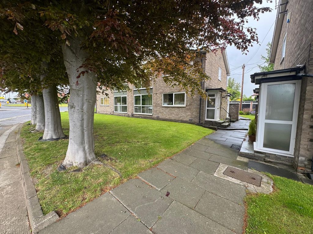 Property photo 1 of 6 Photo 7