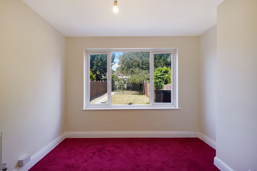 Property photo 3 of 21