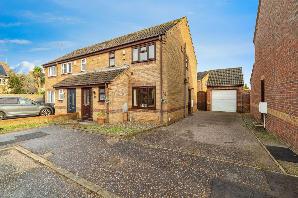 Property photo 2 of 19