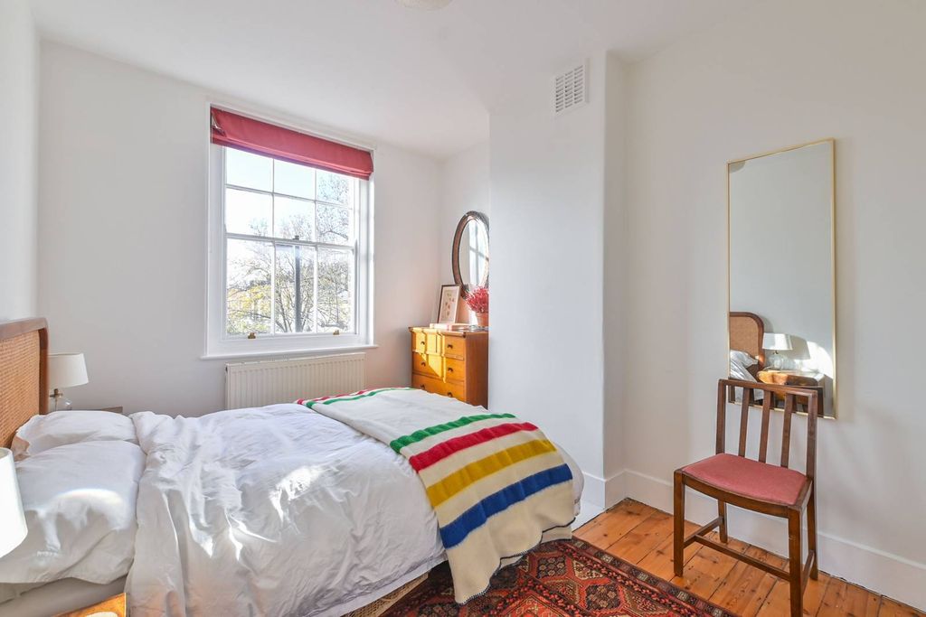 Property photo 2 of 9