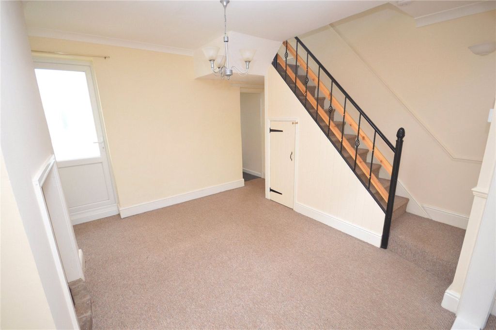 Property photo 3 of 14 Picture No. 06