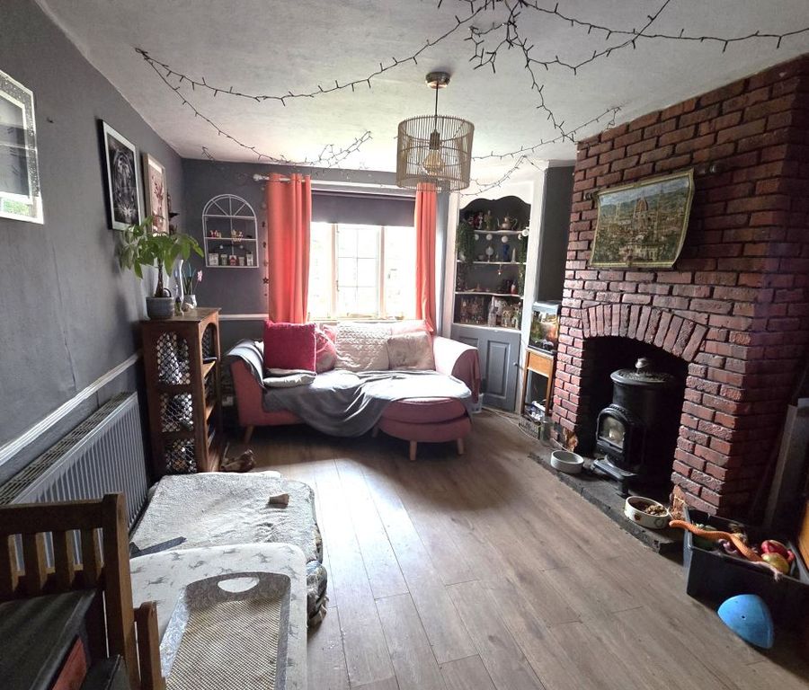 Property photo 3 of 17