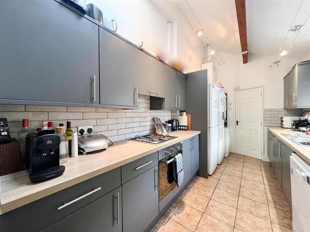 Property photo 3 of 9 Img_4944.Jpg