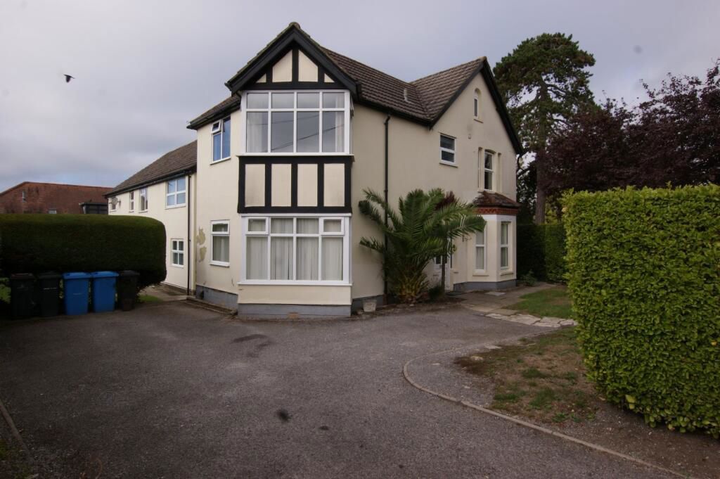 Property photo 1 of 6