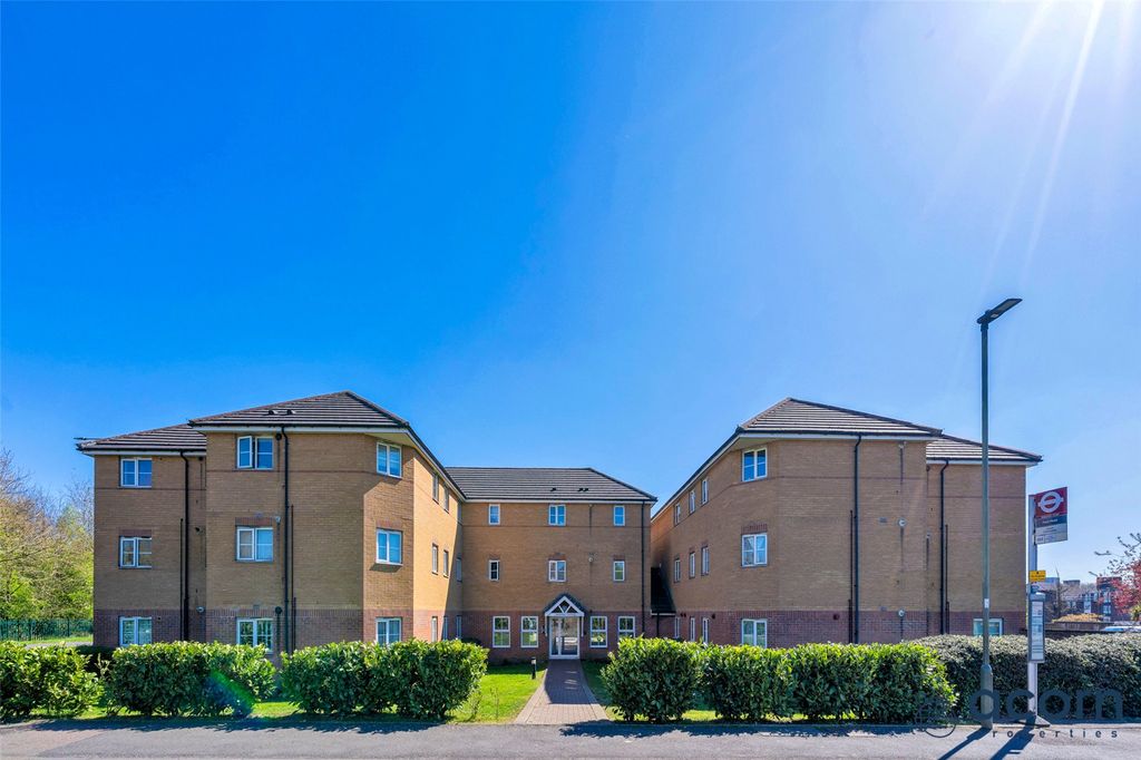 Property photo 1 of 16 Picture No. 05