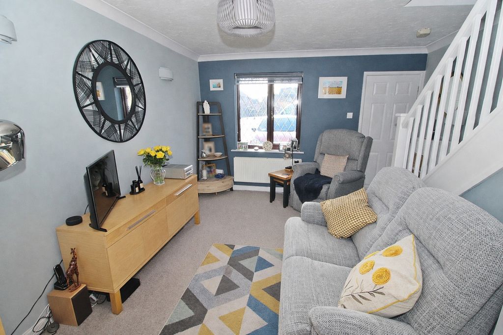 Property photo 3 of 11 4737622