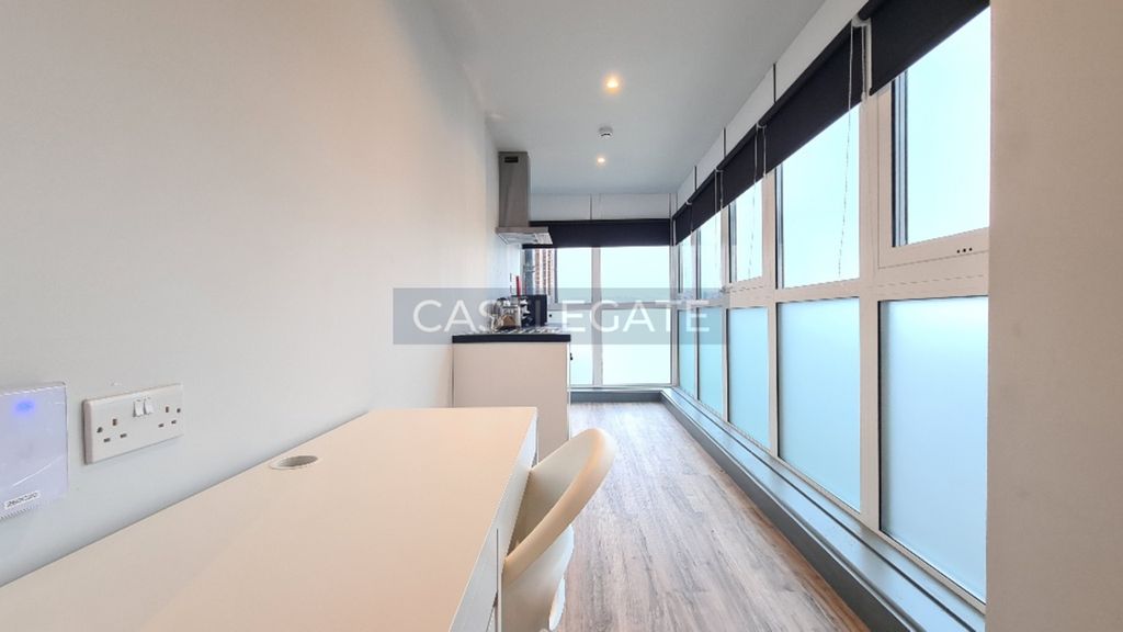 Property photo 3 of 11 Room 60, Renaissance Works, 105 New Street, Huddersfield, HD1 2As (7)