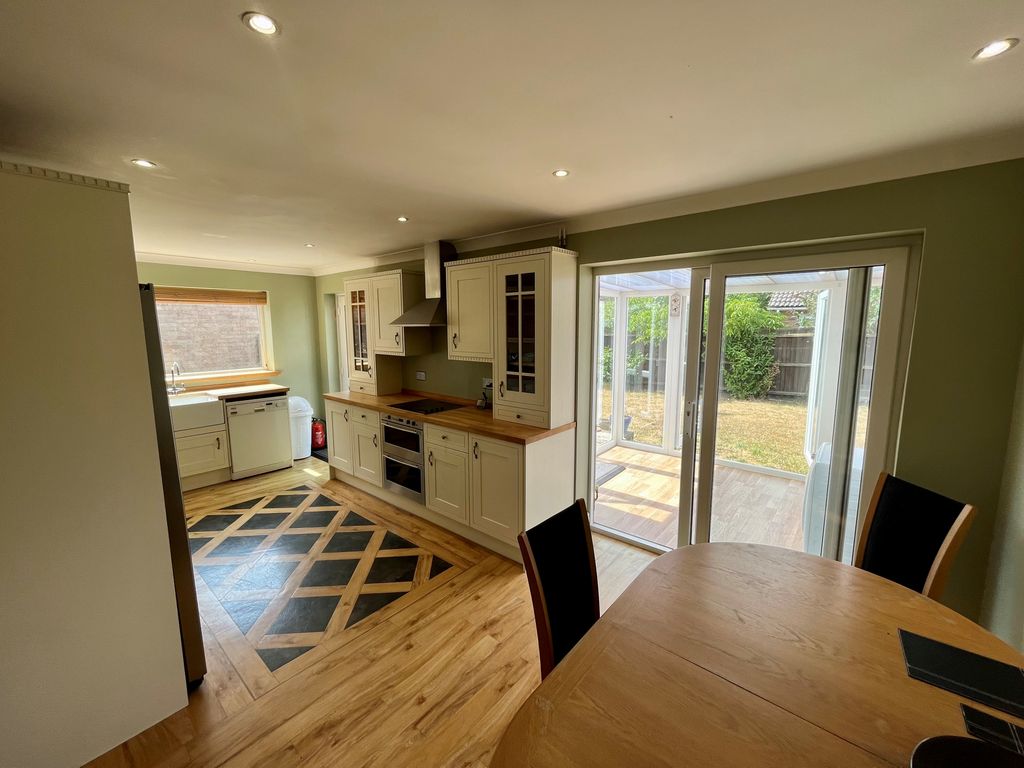 Property photo 2 of 16 View