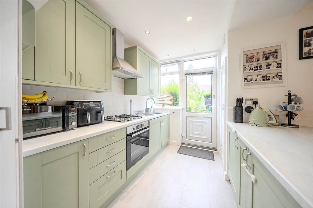 Property photo 3 of 14 Picture No. 26