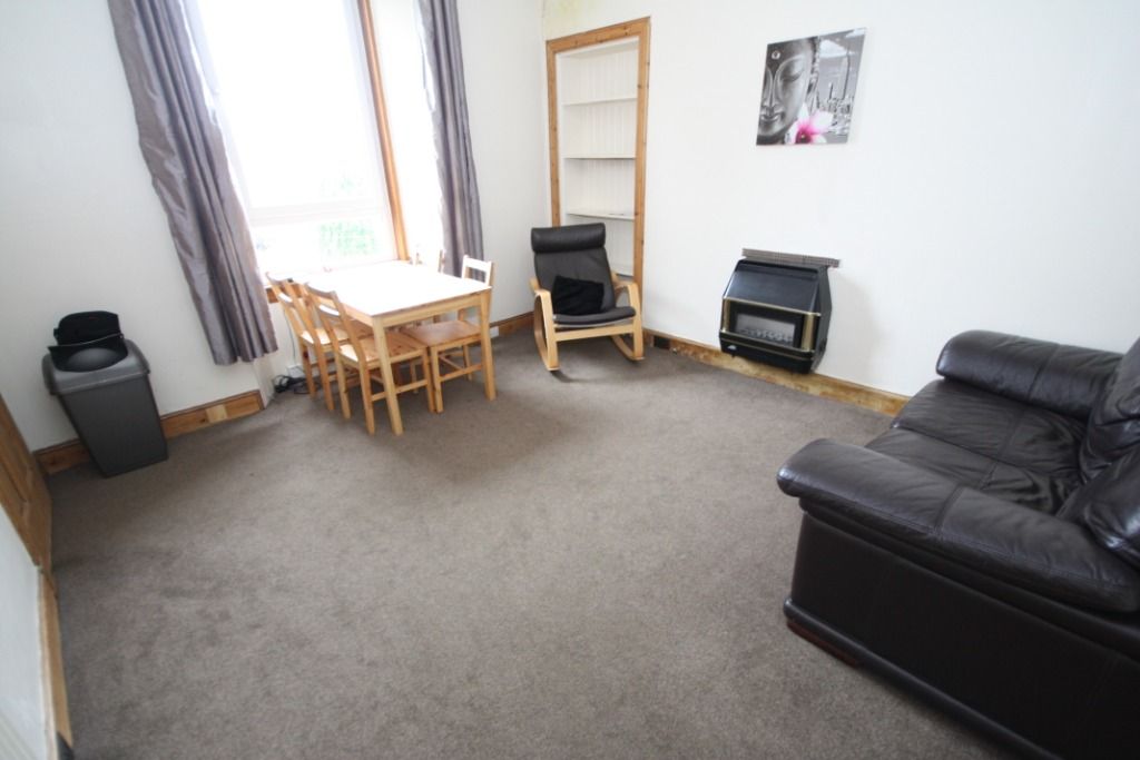 Property photo 2 of 7 Photo 2