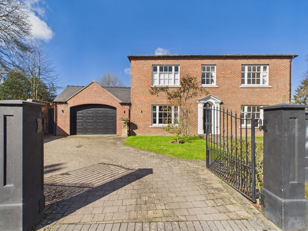 Property photo 1 of 36 Photo 33