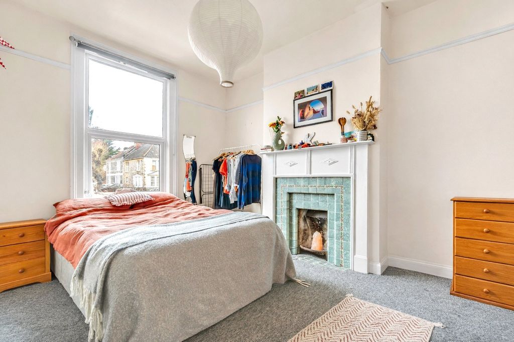 Property photo 1 of 11 Picture No. 74