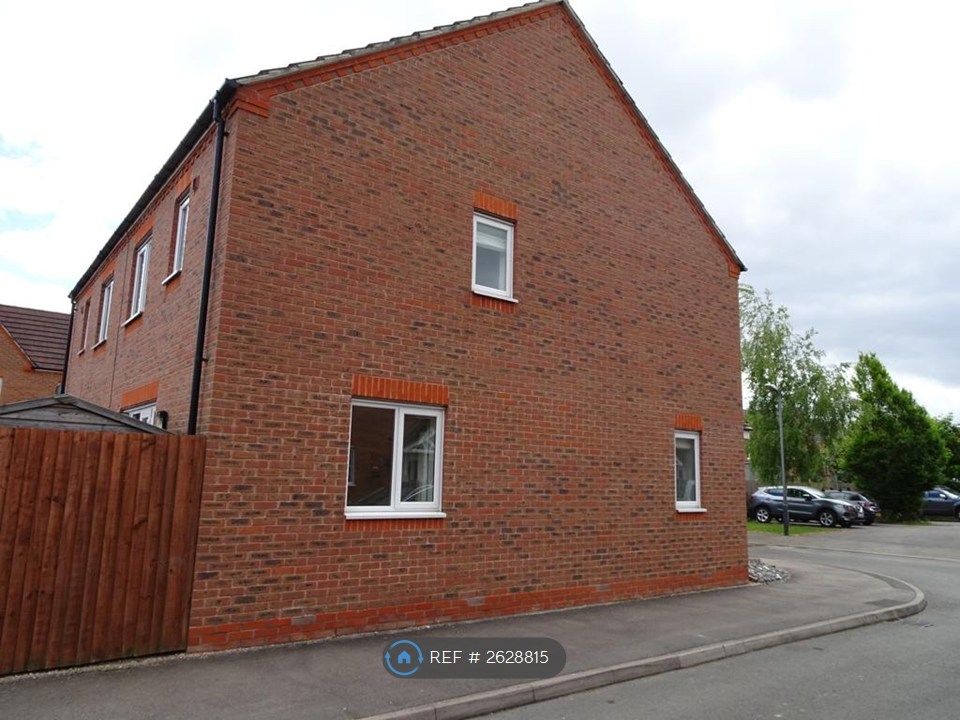Property photo 3 of 26