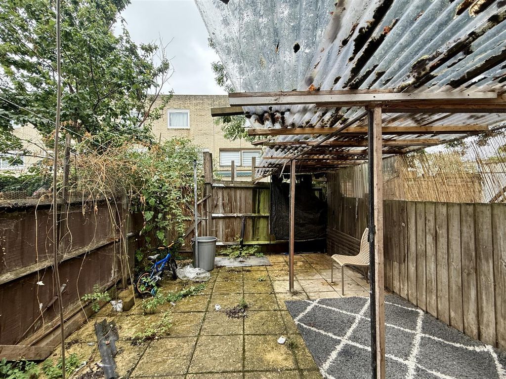 Property photo 2 of 2