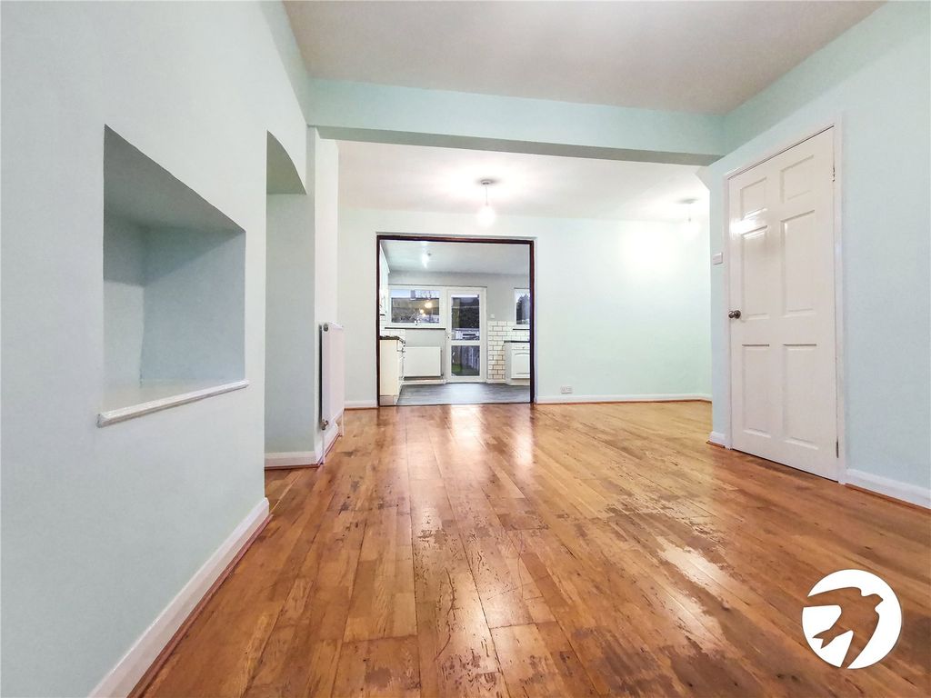 Property photo 3 of 13 Picture No. 06