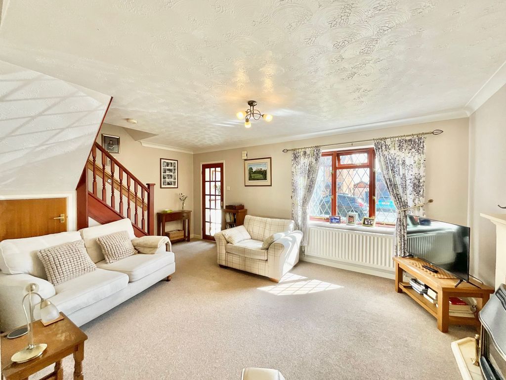 Property photo 3 of 20