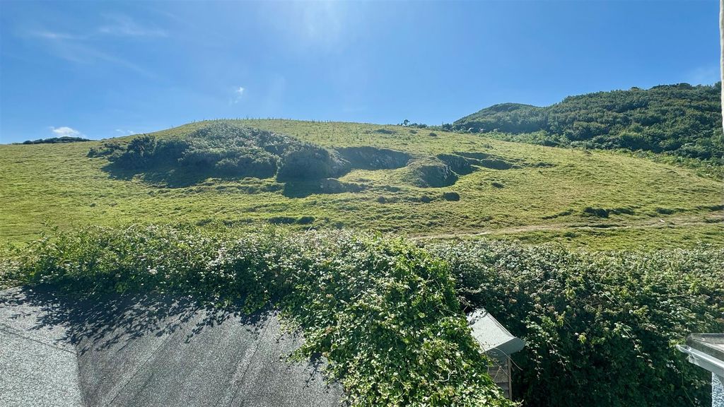 Property photo 3 of 16 1.Jpg