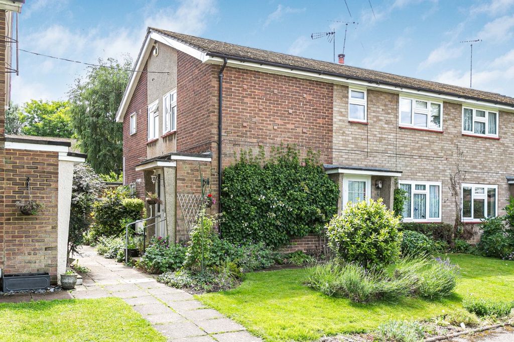Property photo 1 of 12
