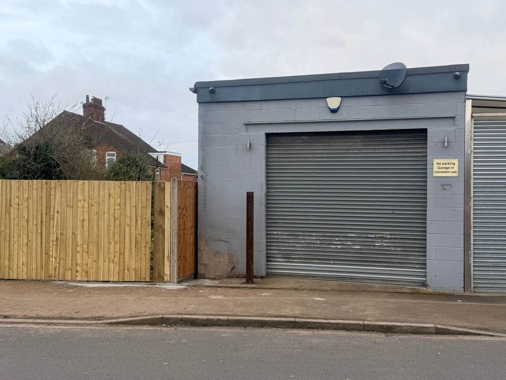 Property photo 3 of 3