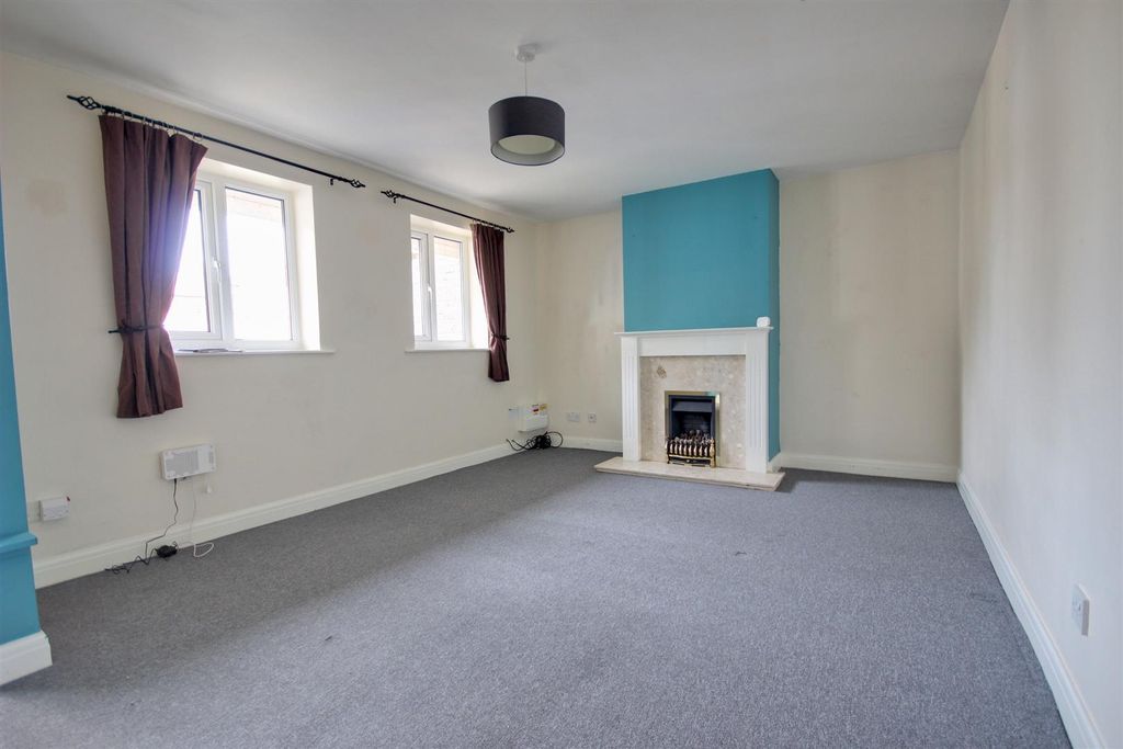 Property photo 3 of 11 Img_0010-Img_0012_Lzn.Jpg