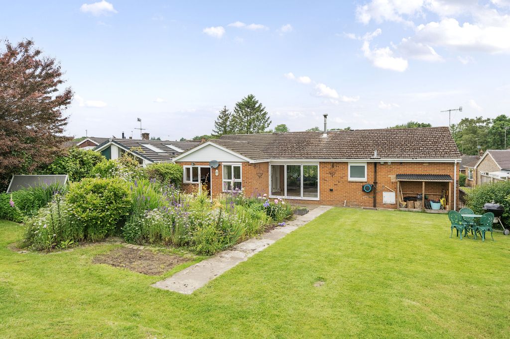 Property photo 1 of 16
