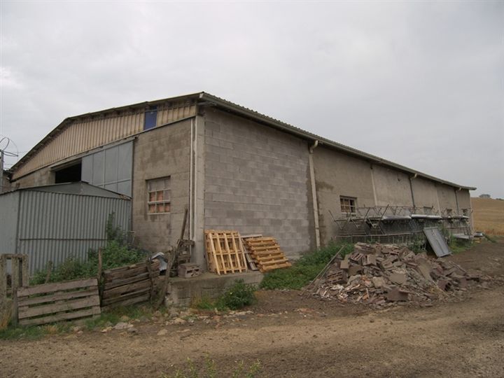 Property photo 3 of 6