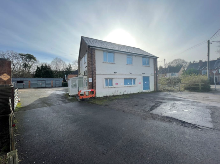 Property photo 1 of 6