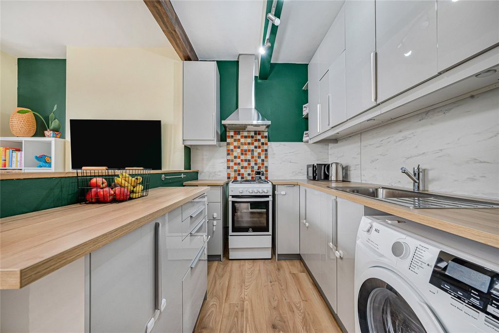 Property photo 3 of 11 Picture No. 04