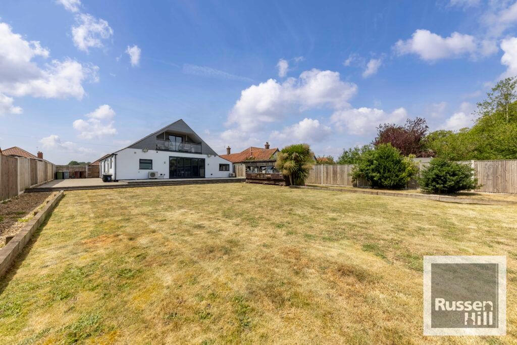 Property photo 1 of 37