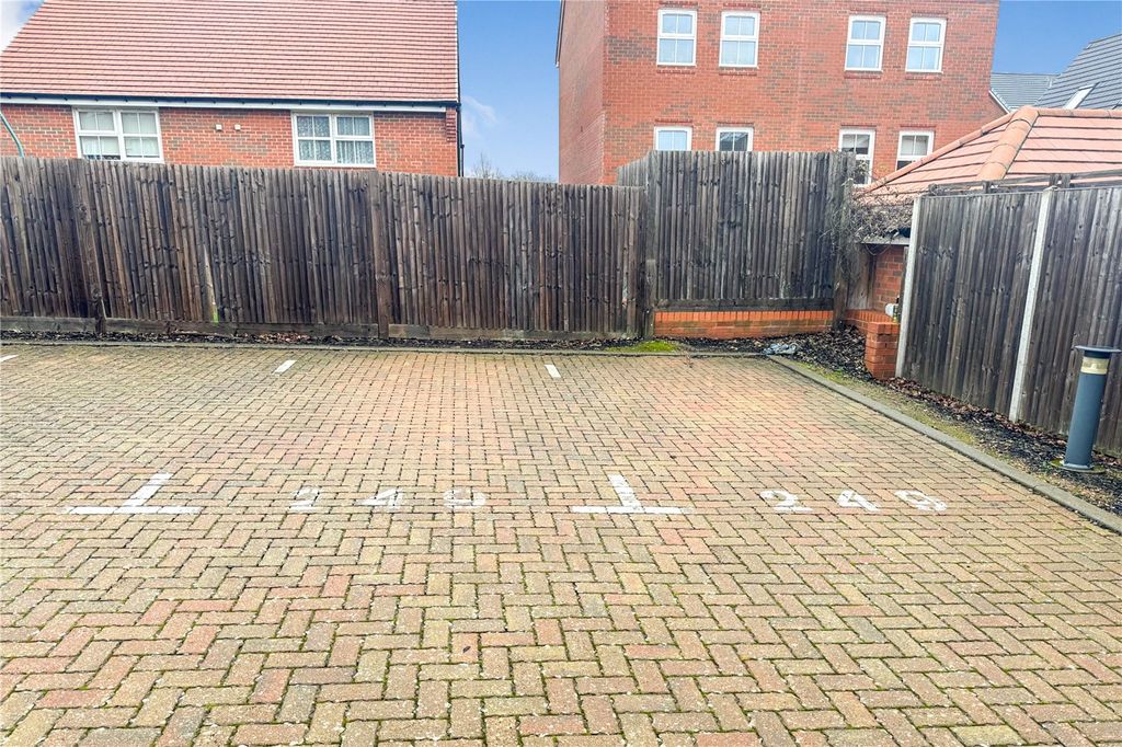 Property photo 2 of 12 Picture No. 02