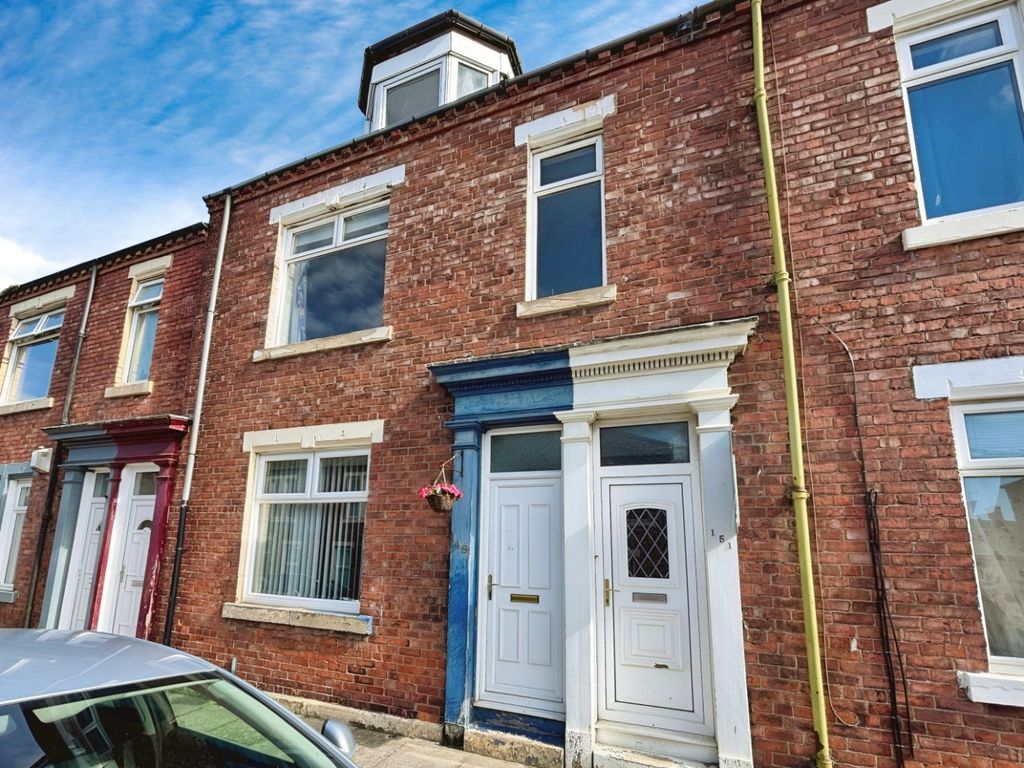 Property photo 1 of 13 4145401