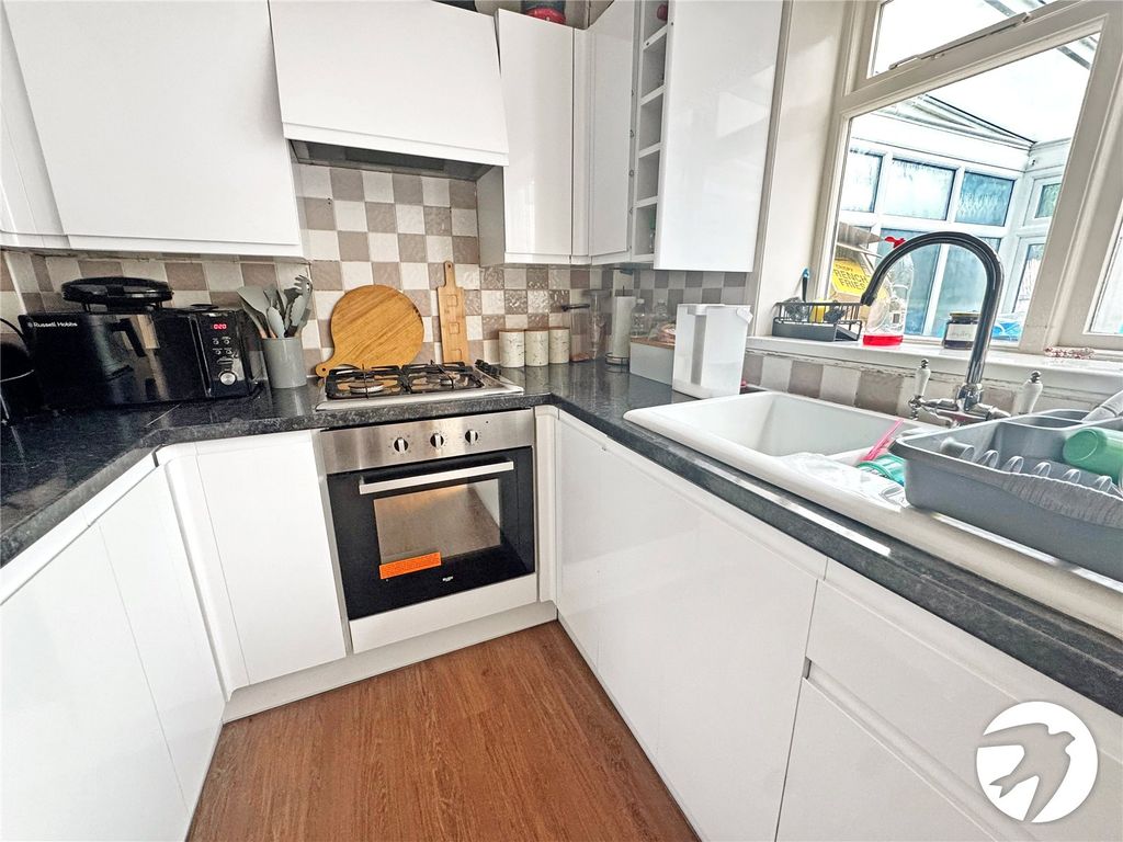 Property photo 2 of 9 Picture No. 07