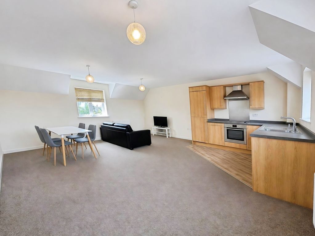 Property photo 2 of 6
